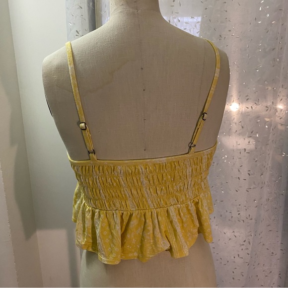 Straps Flowey Top - Picture 4 of 5